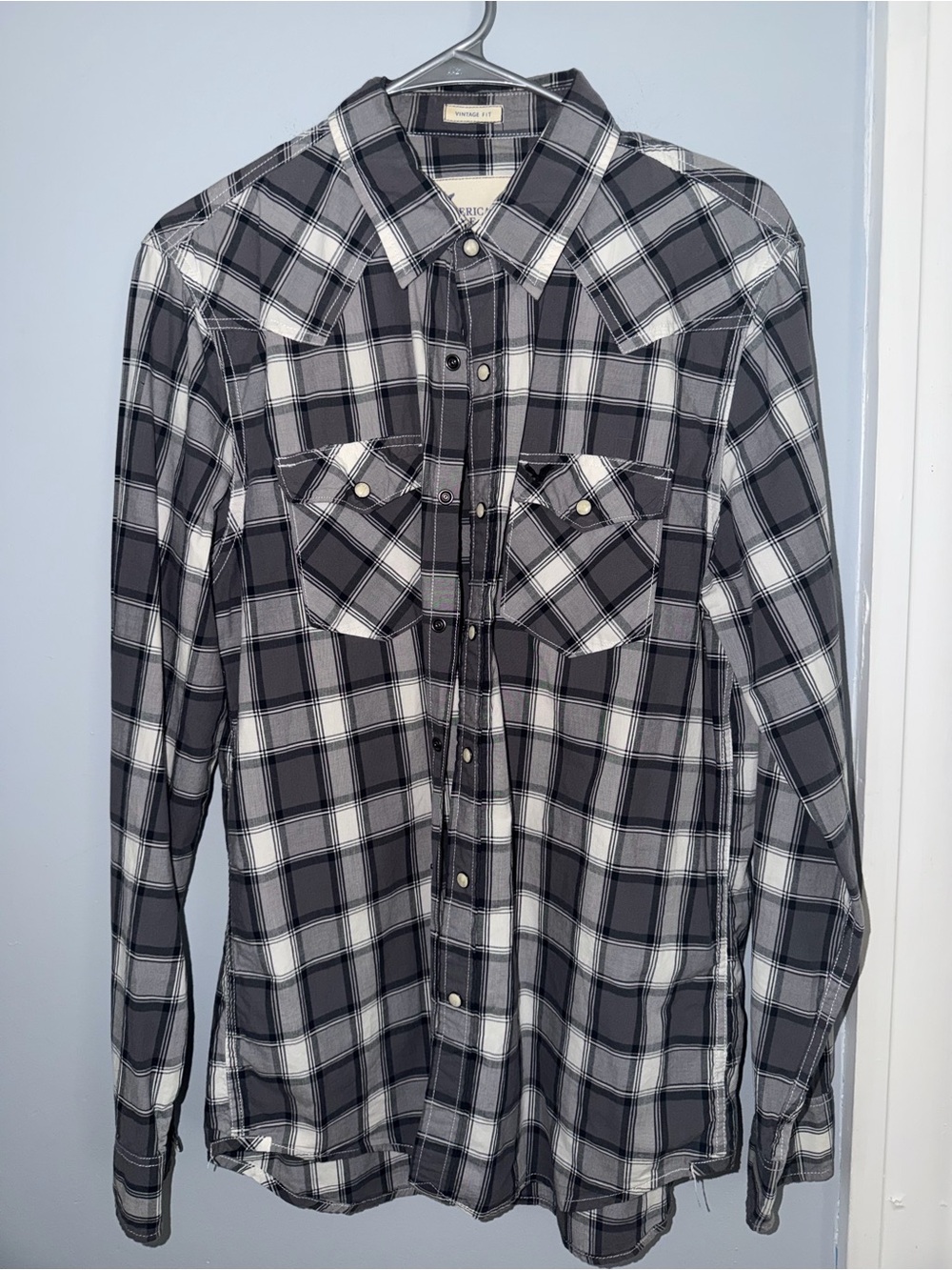 American Eagle Vintage Fit Plaid Button Up Shirt Men’s Medium Gray